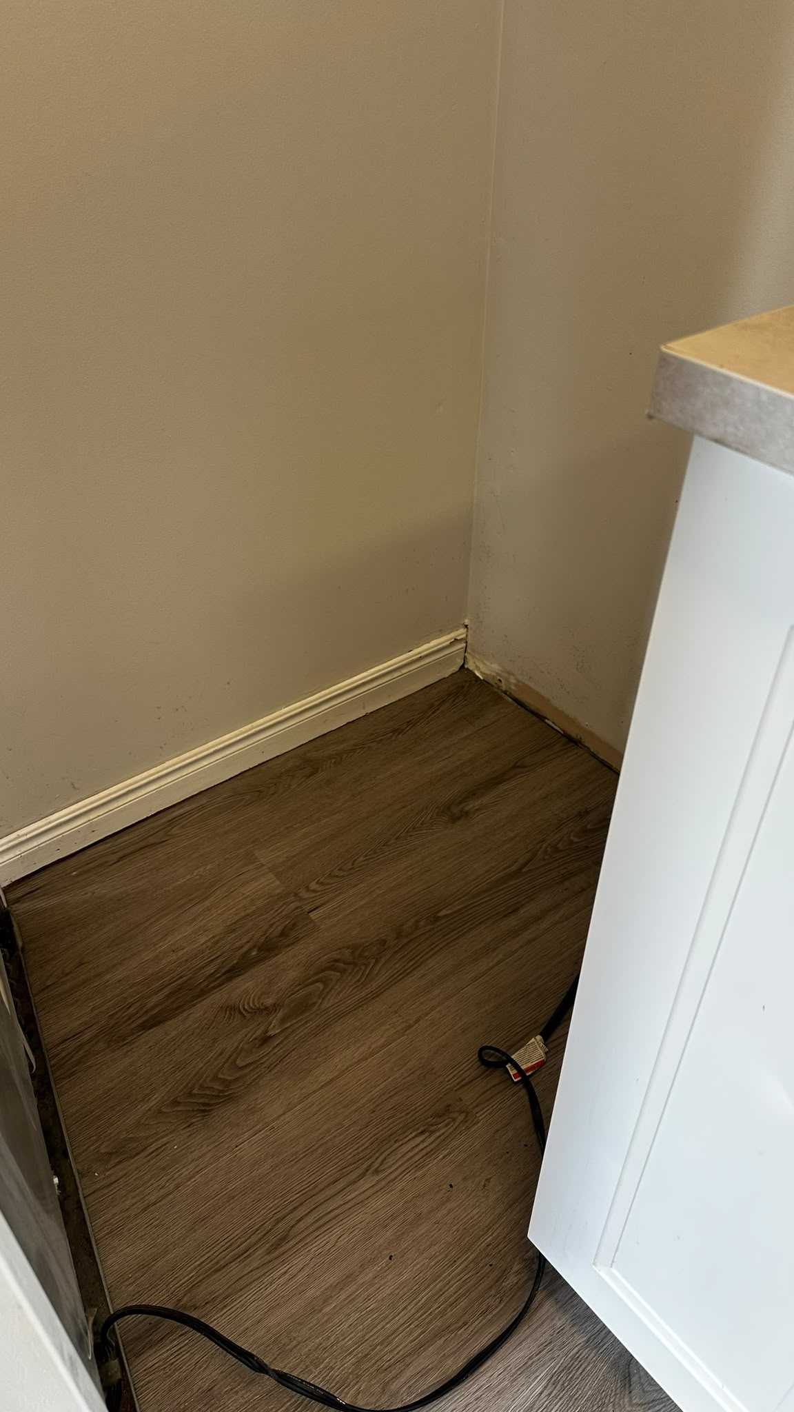 Floor and corner care after cleaning